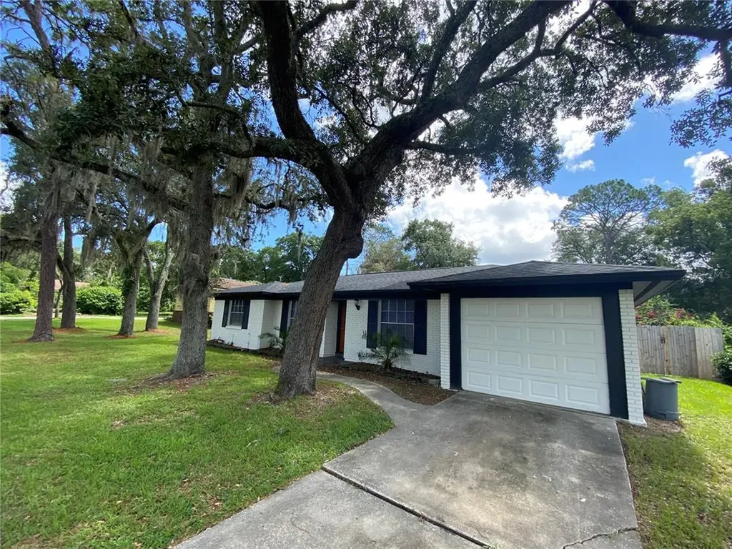 933 Seminole Avenue Altamonte Springs FL 32701