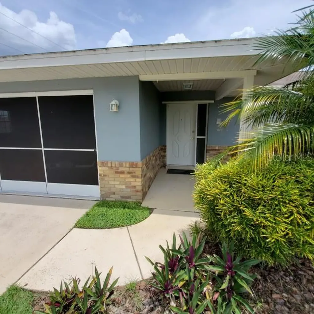 891 Shenandoah Avenue Deltona FL 32725