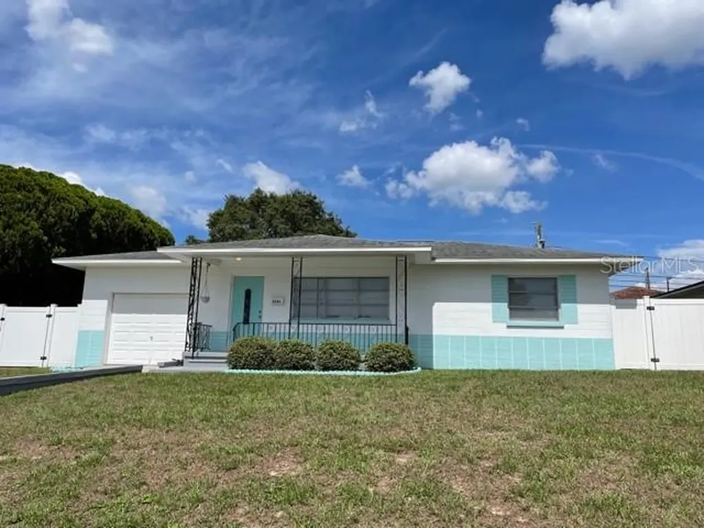 3161 52nd Way N St Petersburg FL 33710