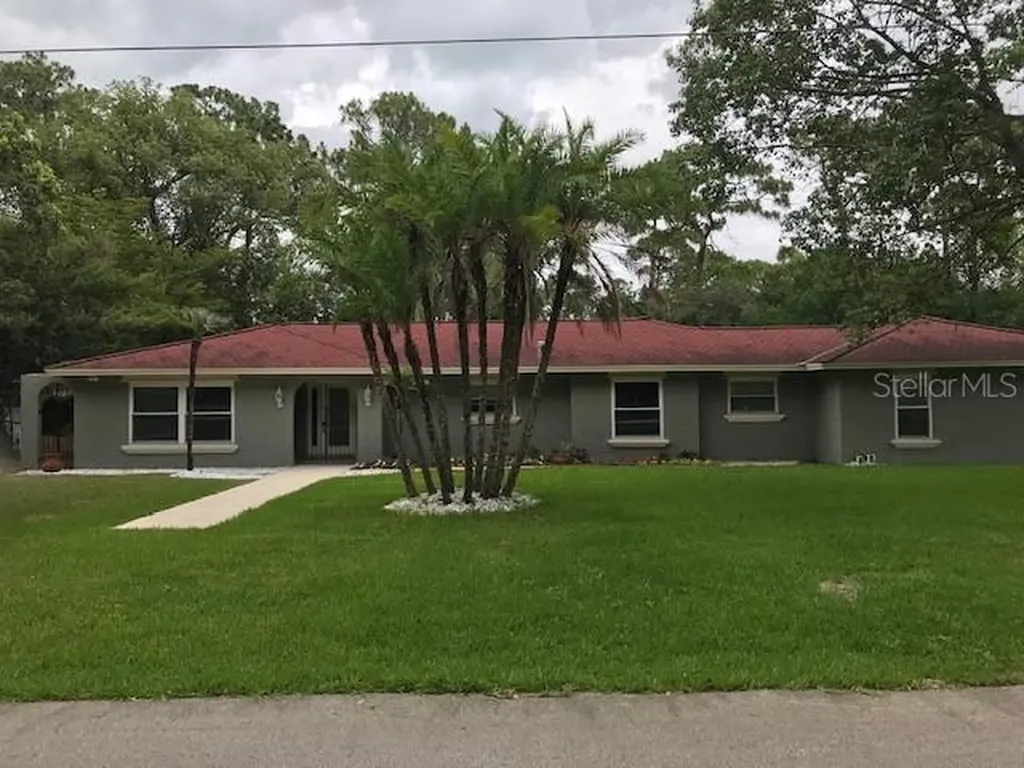 225 Ridgewood Street Altamonte Springs FL 32701