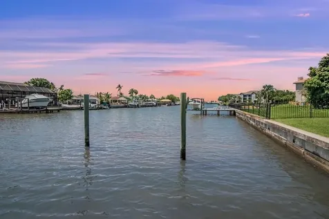 7141 Pelican Island Drive Tampa FL 33634