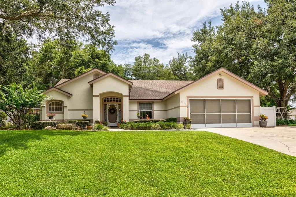 2650 Waterview Drive Eustis FL 32726