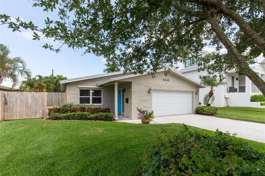 4345 Helena Street NE St Petersburg FL 33703