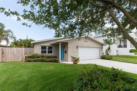 4345 Helena Street NE St Petersburg FL 33703