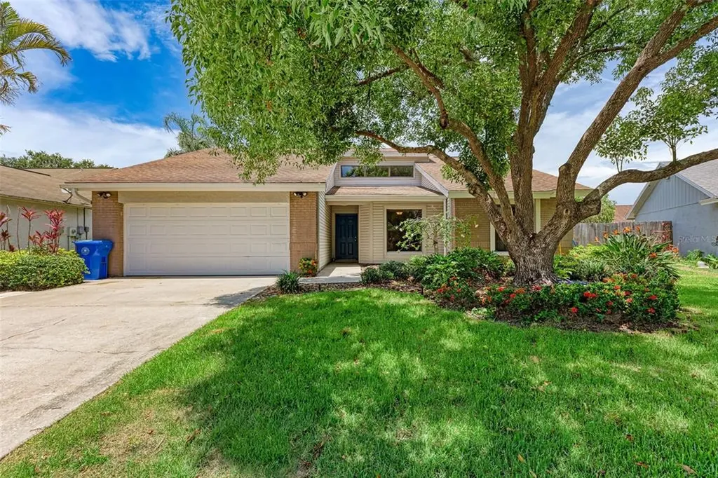 611 49th Street E Bradenton FL 34208