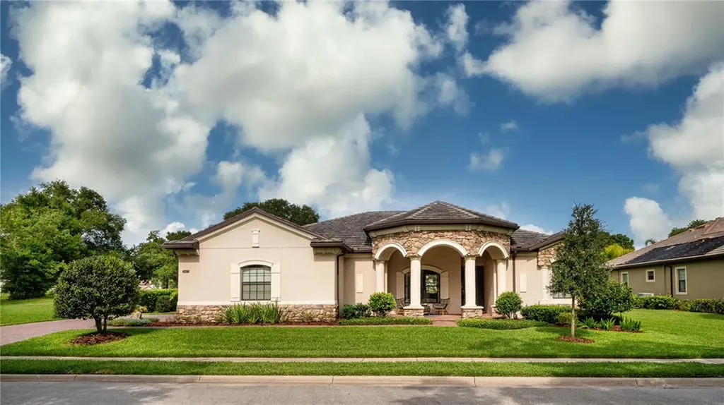 25471 Hawks Run Lane Sorrento FL 32776