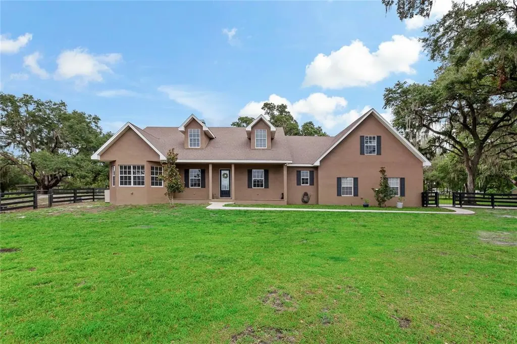 1602 Deer Herd Avenue Plant City FL 33565