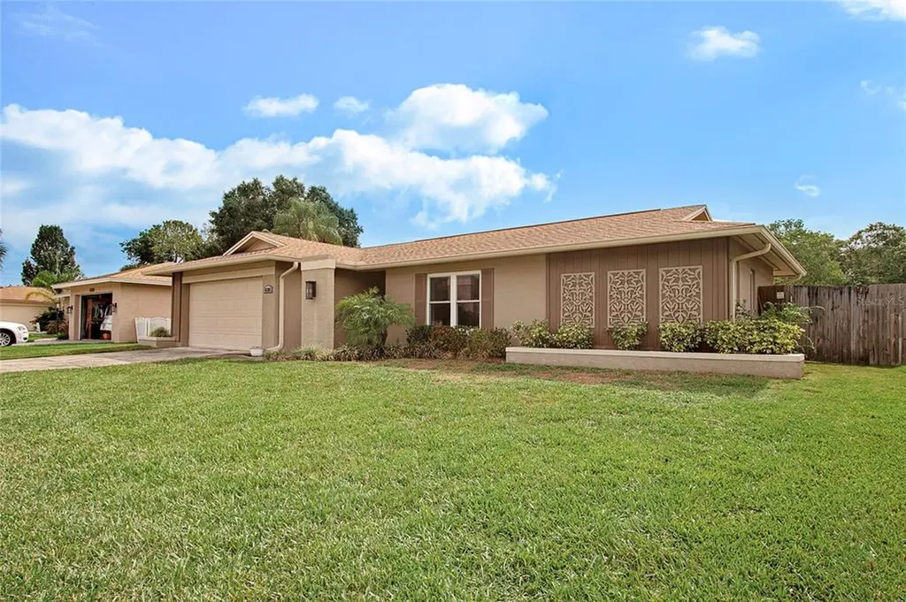 16205 Parkside Drive Tampa FL 33624