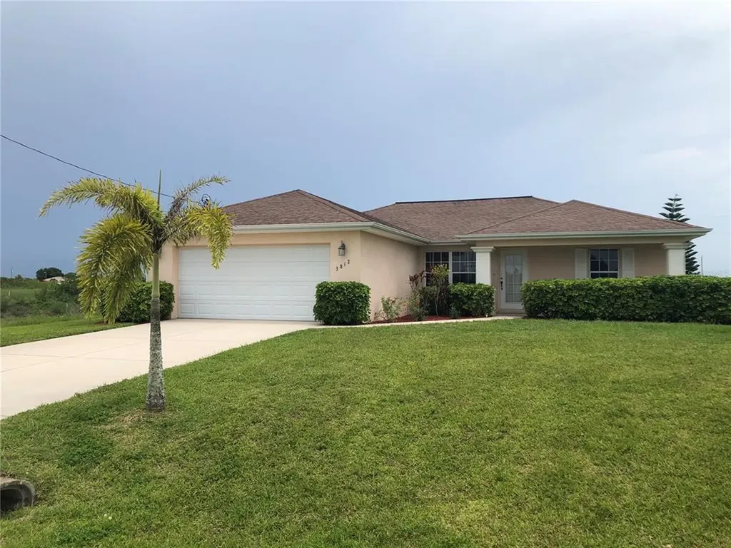 3812 NW 40th Lane Cape Coral FL 33993