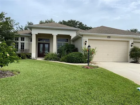 21043 Royal Street Georges Lane Leesburg FL 34748