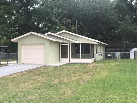2915 8th Street Court W Bradenton FL 34205