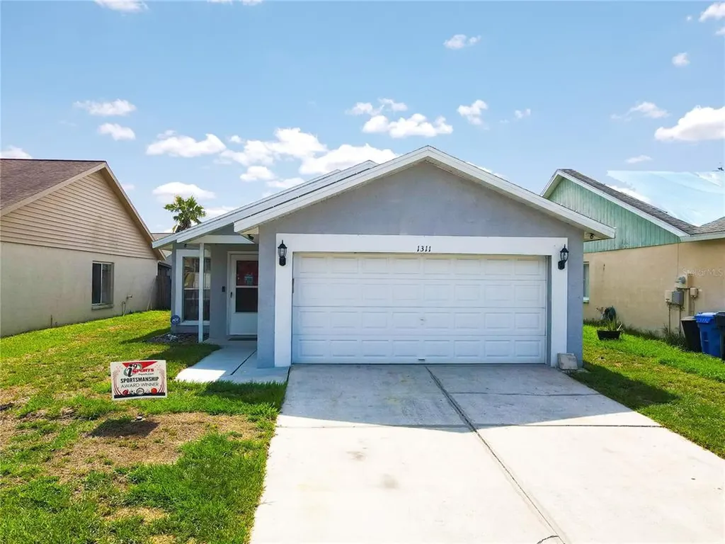 1311 Mohrlake Drive Brandon FL 33511