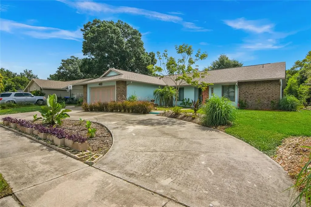 6421 Orange Cove Drive Orlando FL 32819