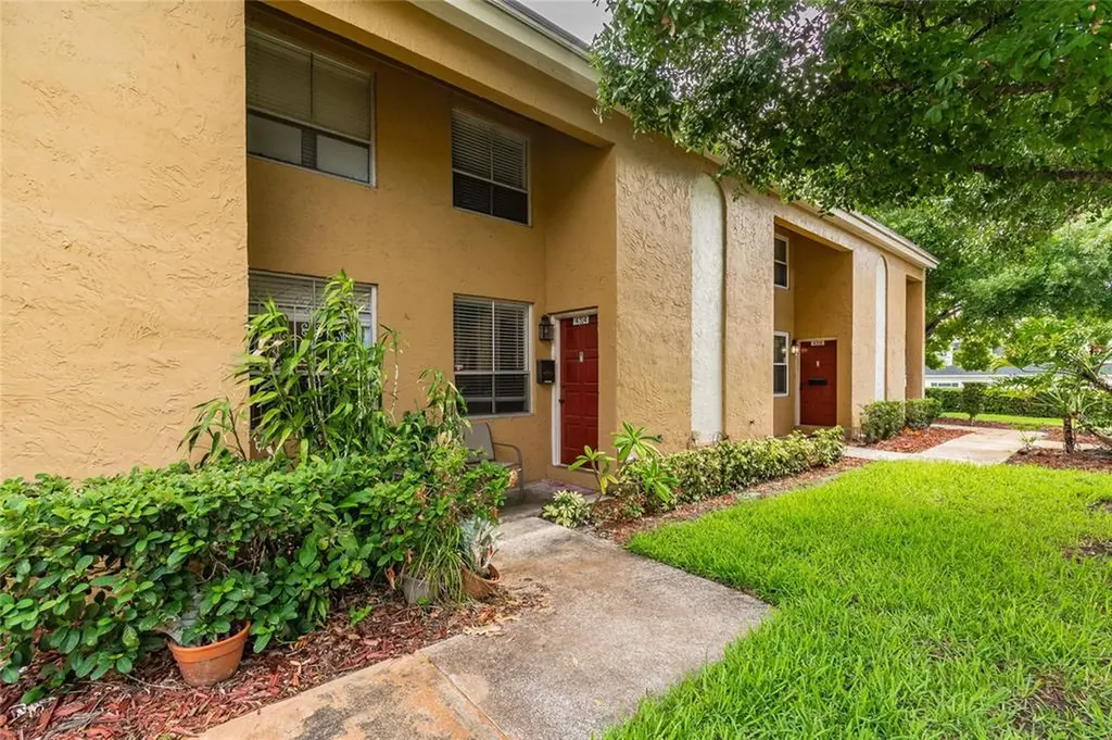 4314 La Riviera Court Tampa FL 33611