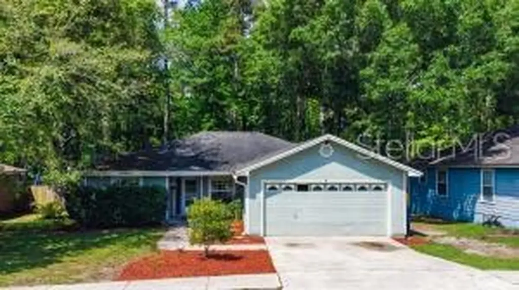 880 Long Lake Drive Jacksonville FL 32225