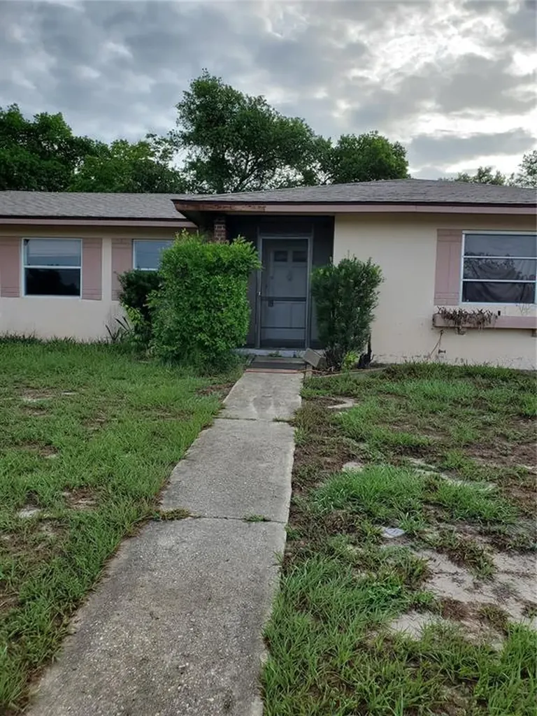 2299 Lake Helen Osteen Road Deltona FL 32738