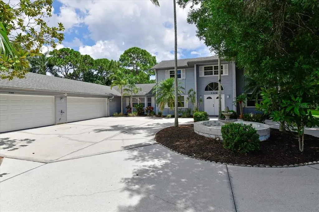 7309 5th Avenue NW Bradenton FL 34209