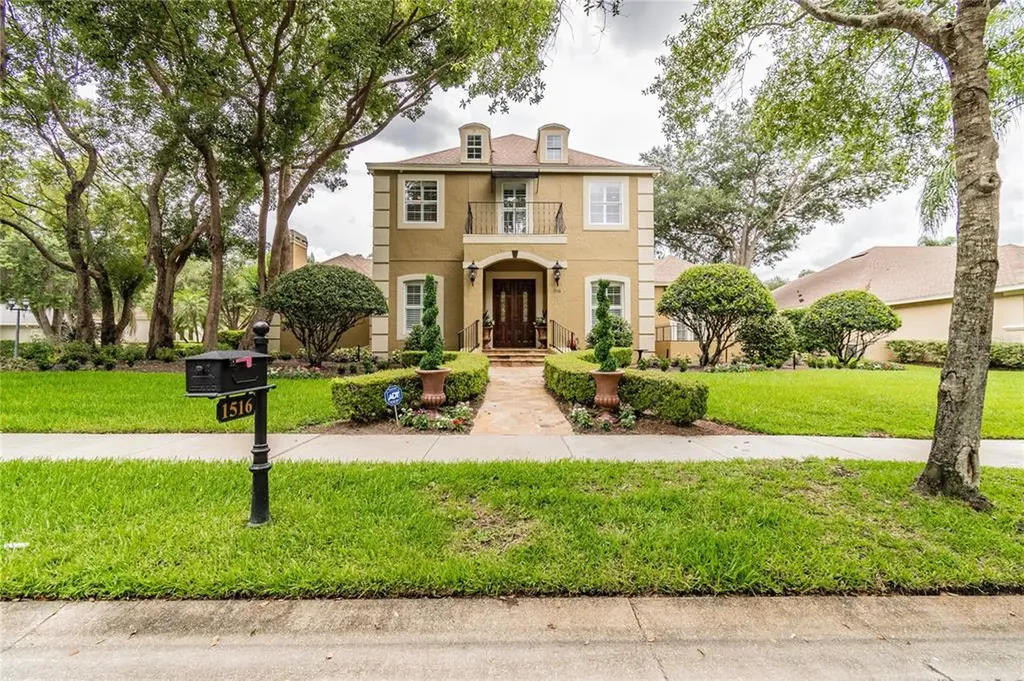 1516 Hunters Mill Place Oviedo FL 32765