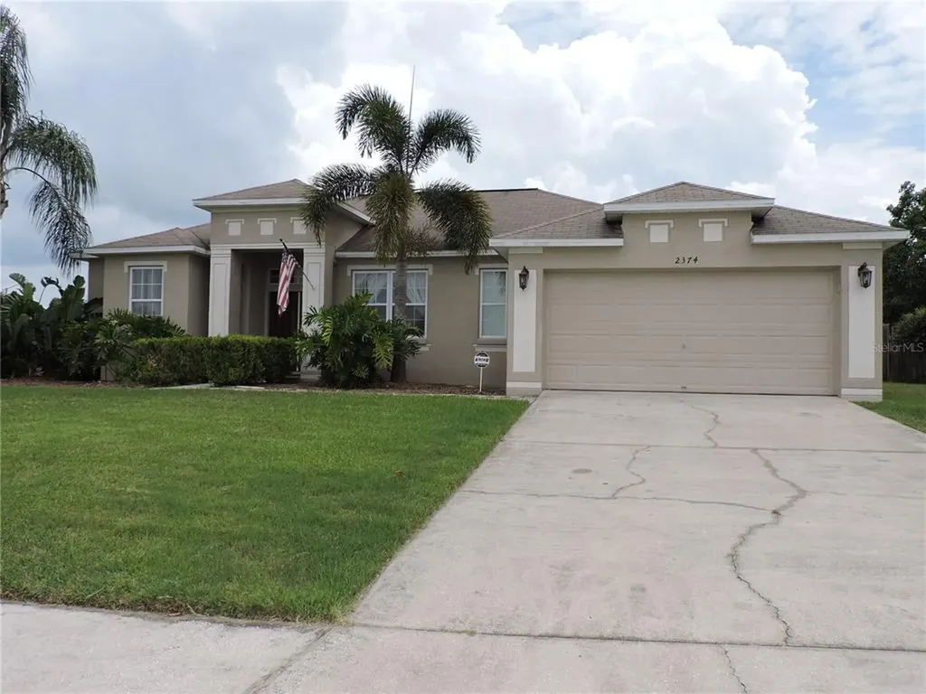2374 Sunset Pointe Drive Lake Wales FL 33898