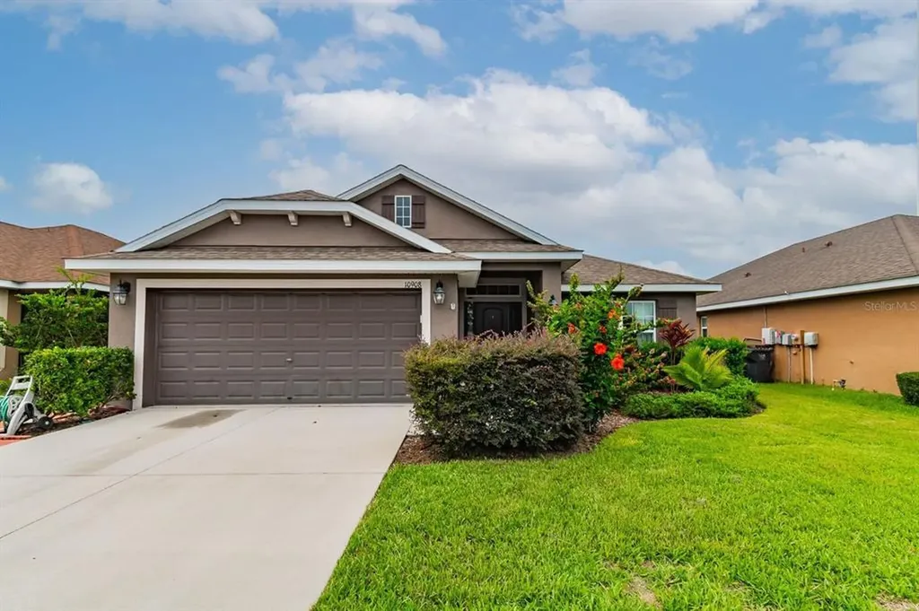 10908 Standing Stone Drive Wimauma FL 33598