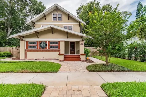 1030 26th Avenue N St Petersburg FL 33704