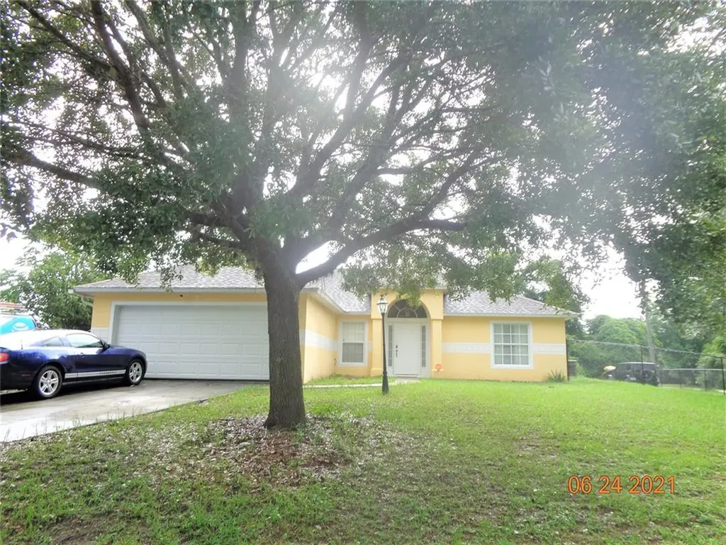 2568 W Tulsa Drive Deltona FL 32738