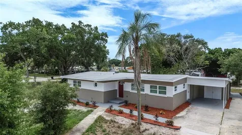 5131 Aragon Way S St Petersburg FL 33705