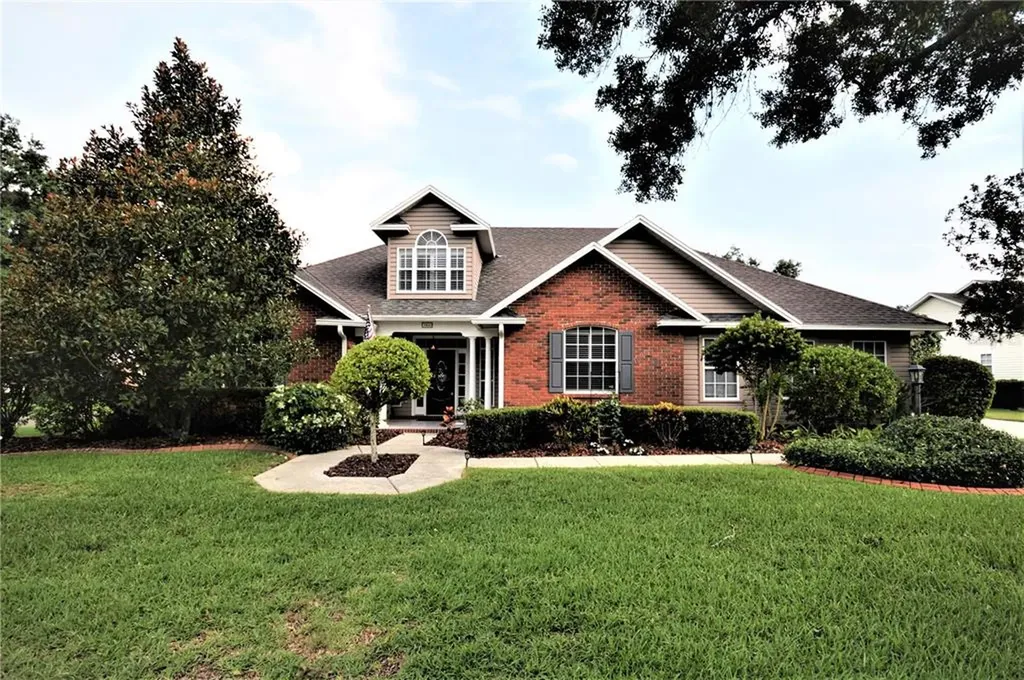 1404 Royal Forest Loop Lakeland FL 33811