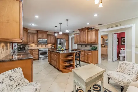 1904 Sweet Bay Court Plant City FL 33566