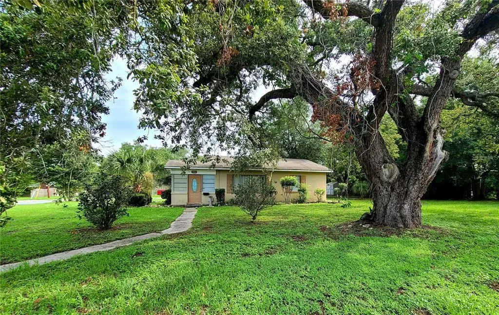 307 Young Place Lakeland FL 33803