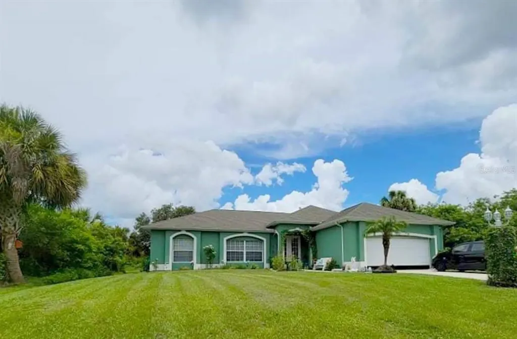 1537 N San Mateo Drive North Port FL 34288
