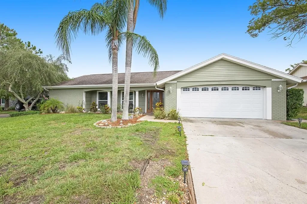 8802 Lincolnshire Drive Hudson FL 34667