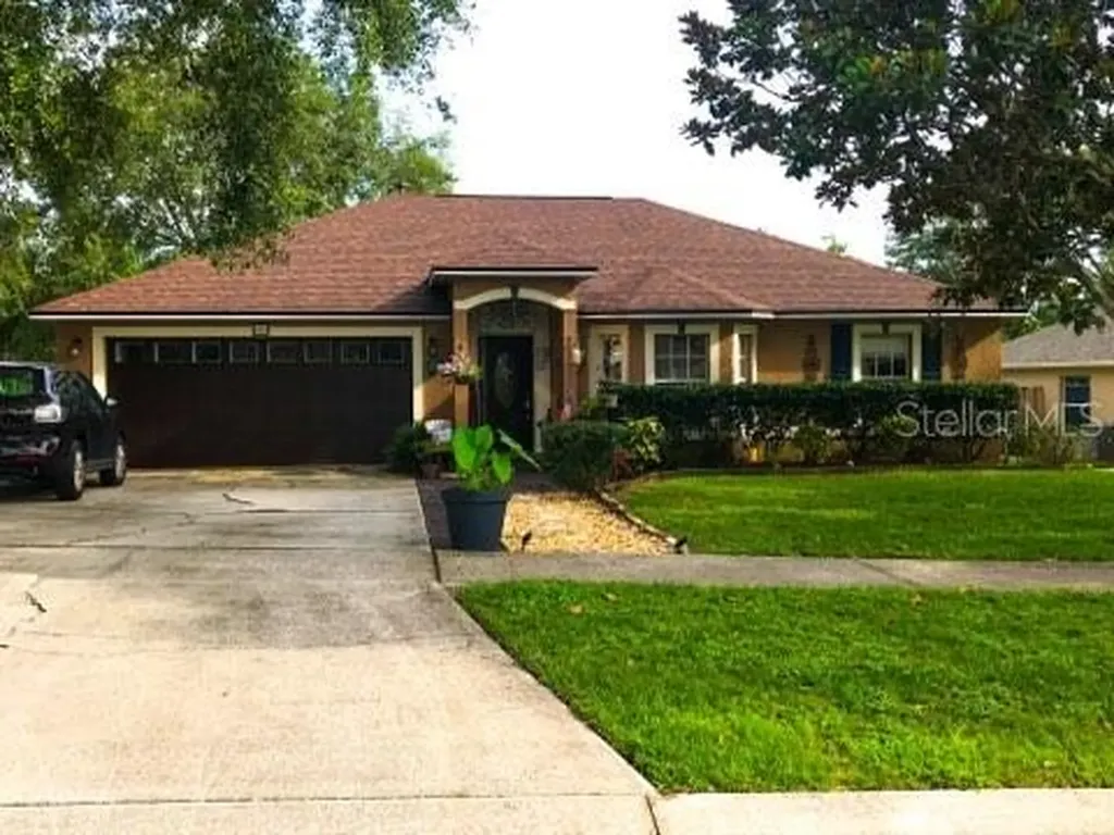 685 Park Valley Circle Minneola FL 34715