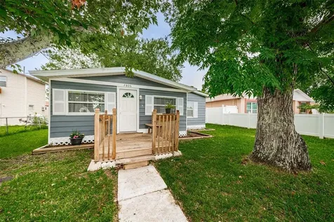5806 N Thatcher Avenue Tampa FL 33614