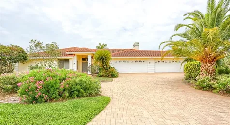 5890 Leeland Street S St Petersburg FL 33715