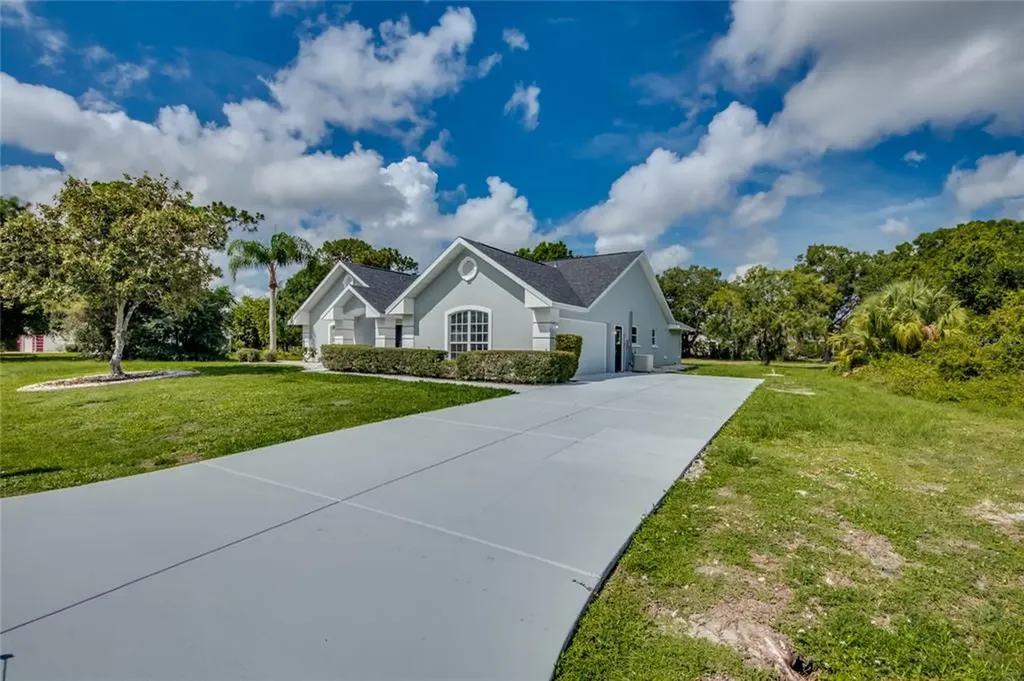 25283 Compana Court Punta Gorda FL 33983