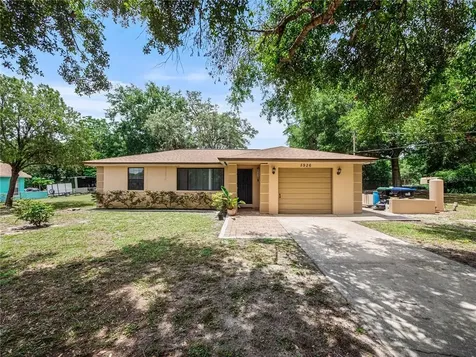 5926 Rosette Street Orlando FL 32835