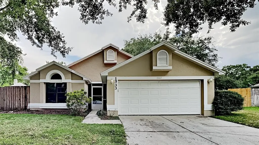 1533 Coppersmith Court Lutz FL 33559
