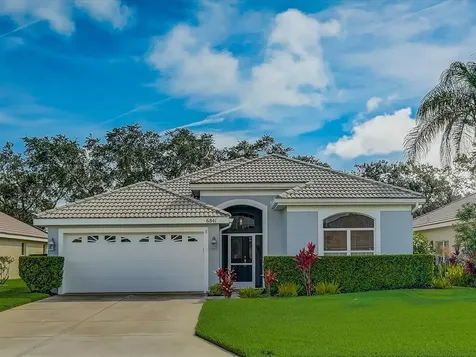6841 Superior Street Circle Sarasota FL 34243
