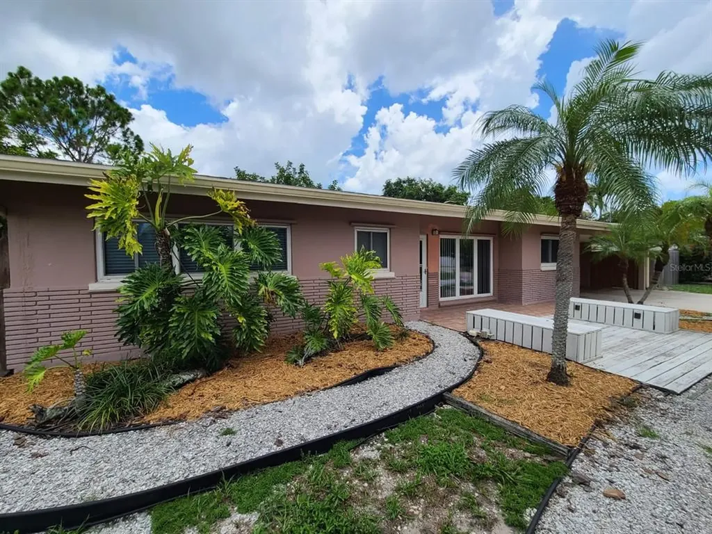 2612 Rose Street Sarasota FL 34239