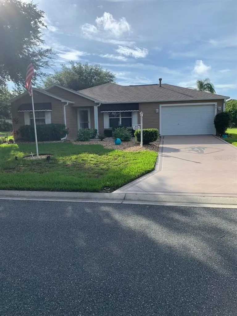 913 Cambridge Court The Villages FL 32162