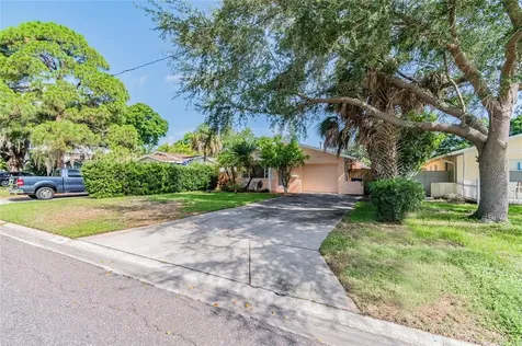 1759 Maryland Avenue NE St Petersburg FL 33703