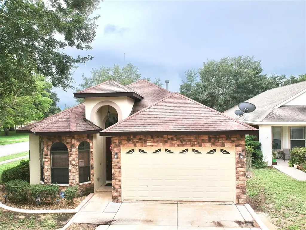 10220 Granite Court Leesburg FL 34788