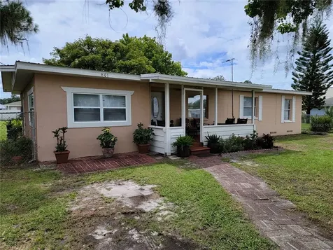 601 N Plant Avenue Plant City FL 33563