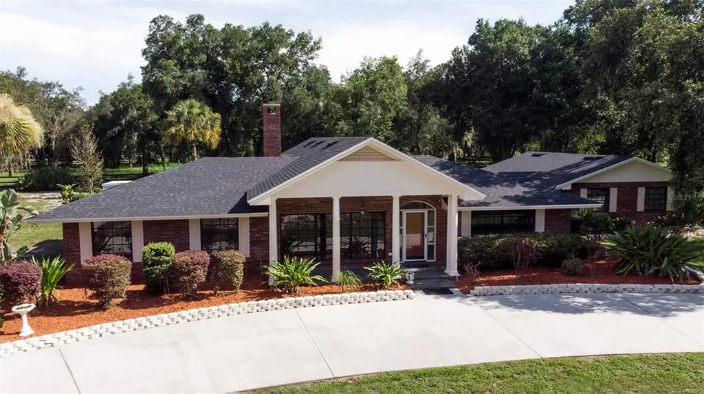 8606 Chickasaw Farms Lane Orlando FL 32825