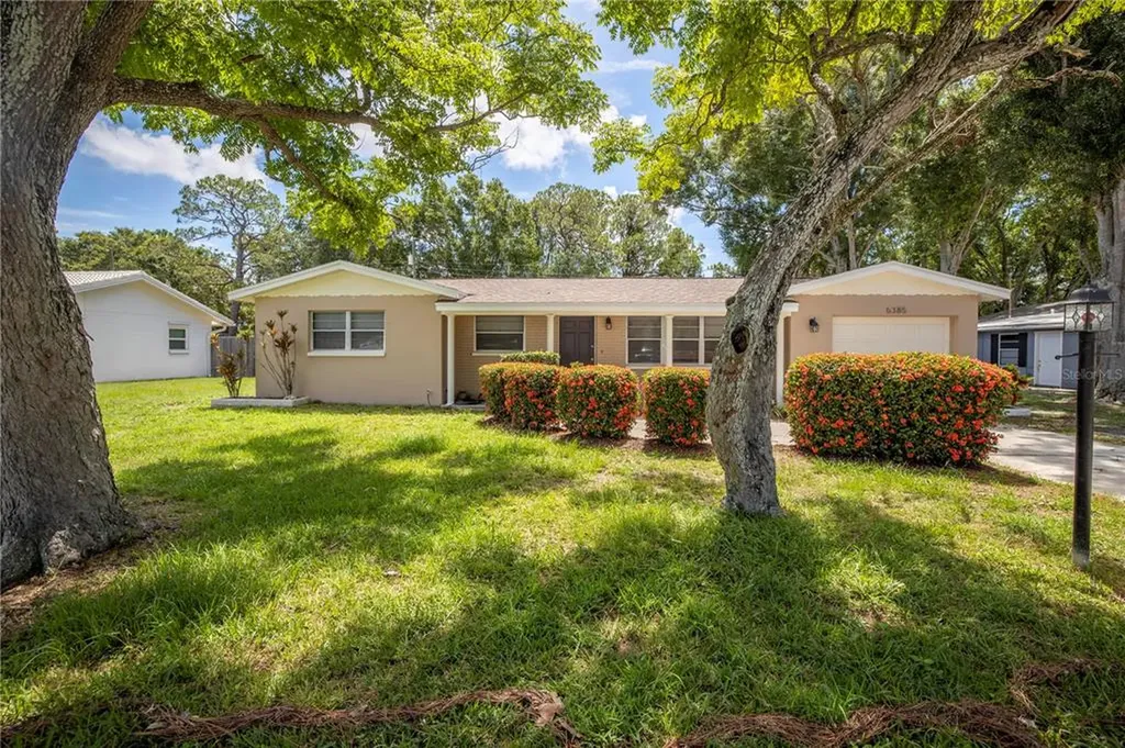 6385 25th Street N St Petersburg FL 33702
