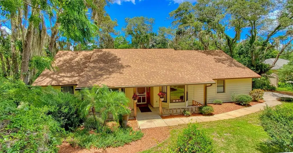 1945 Center Drive Casselberry FL 32707