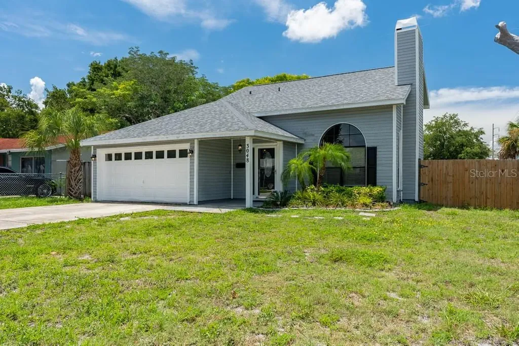 3048 47th Avenue S St Petersburg FL 33712