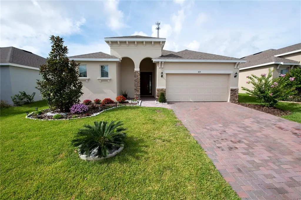 825 Opal Court Davenport FL 33837