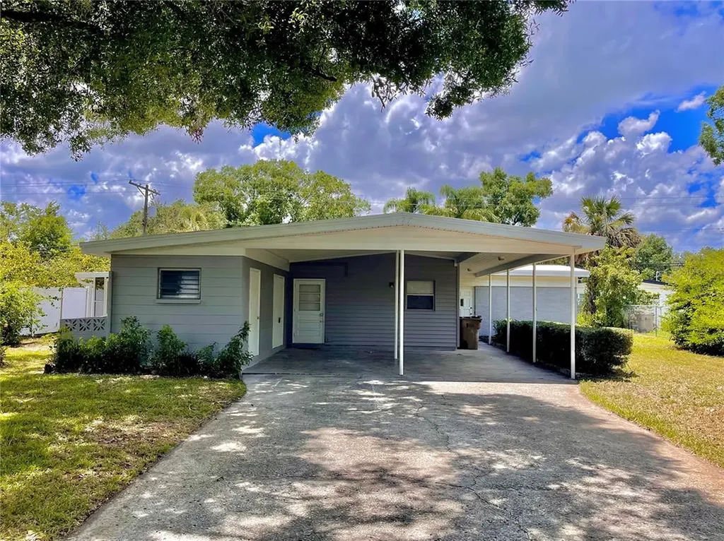 527 Broxburn Avenue Temple Terrace FL 33617